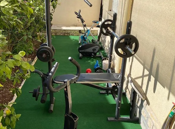 Ema Апартаменты